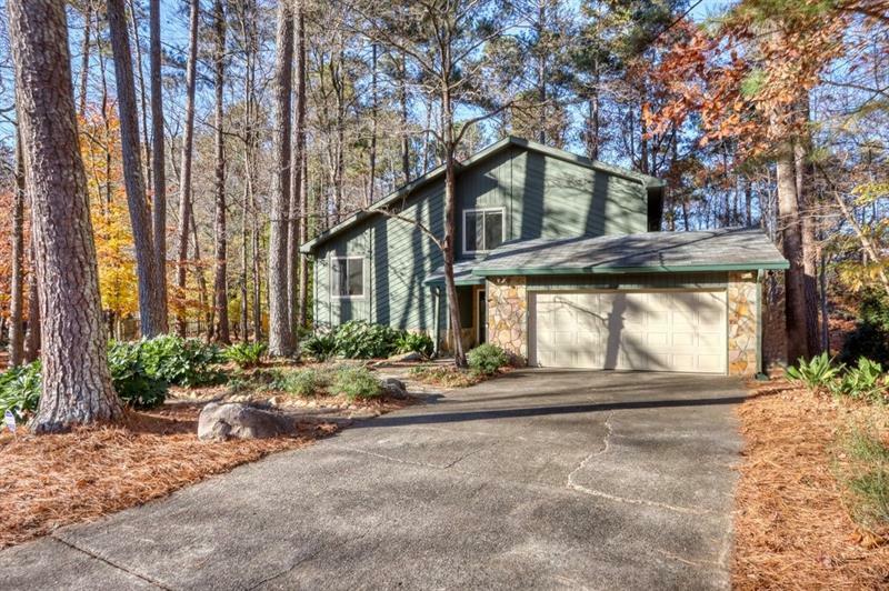 Property Photo:  9700 Hillside Drive  GA 30076 