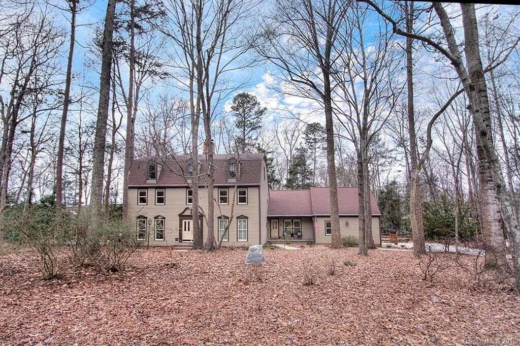 Property Photo: 2424 Houston Branch Road NC 28270