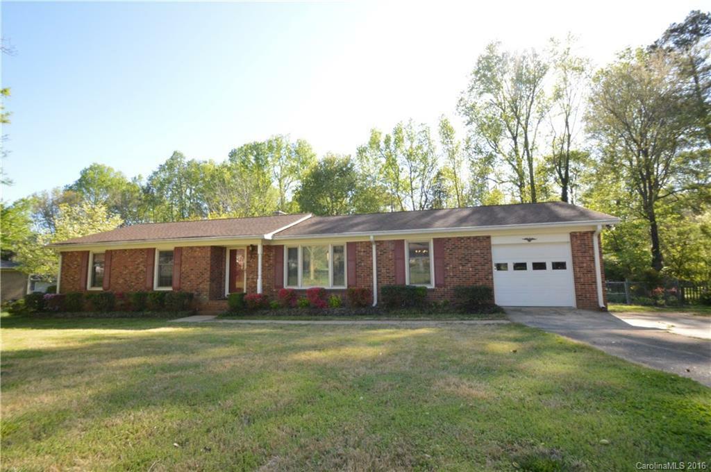 Property Photo:  8737 Holiday Drive  NC 28215 