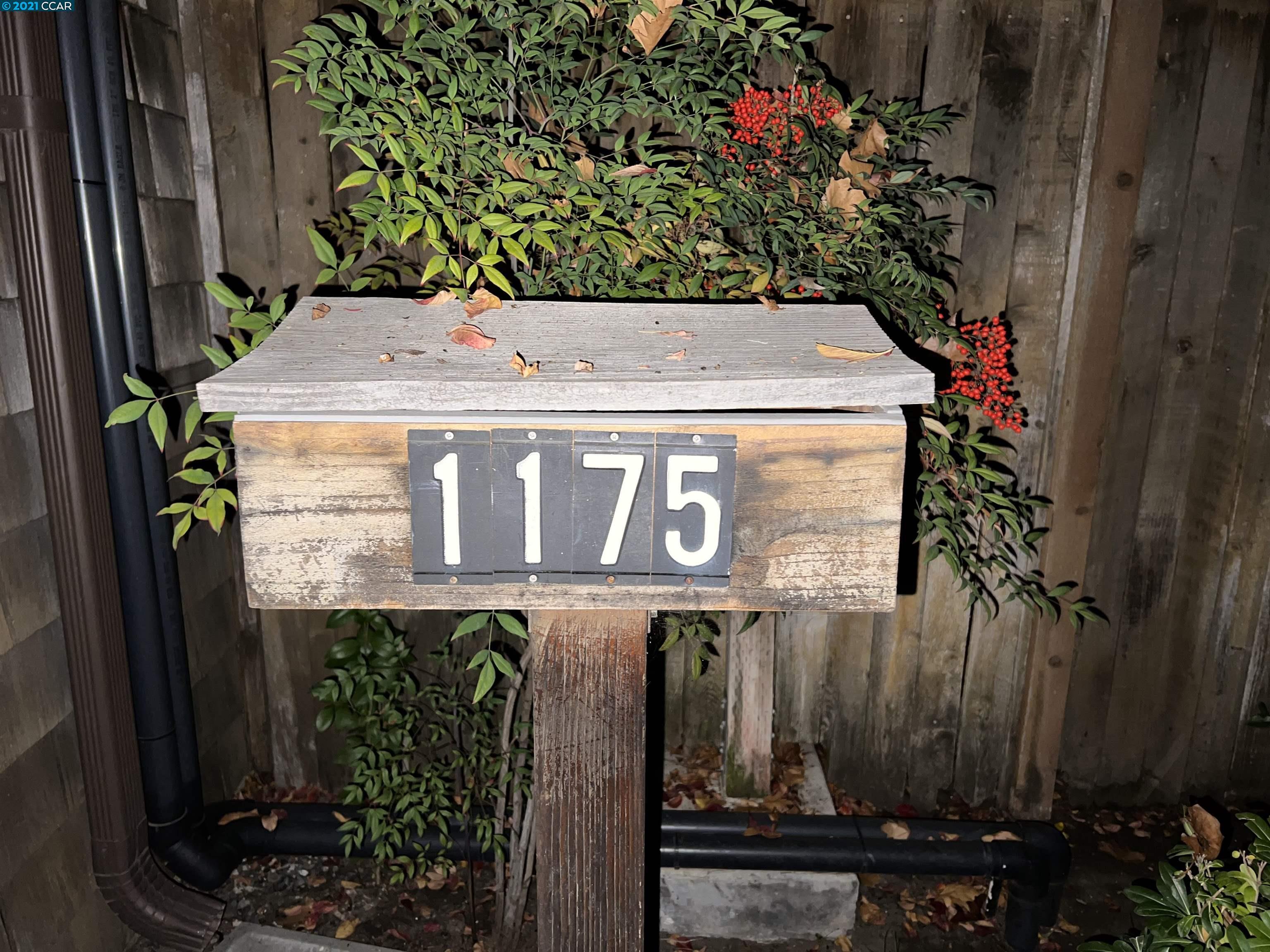 Property Photo: 1175 Honey Trl CA 94597