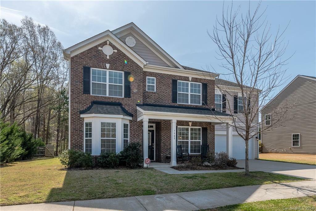 Property Photo: 7909 Prescot Glen Parkway NC 28173