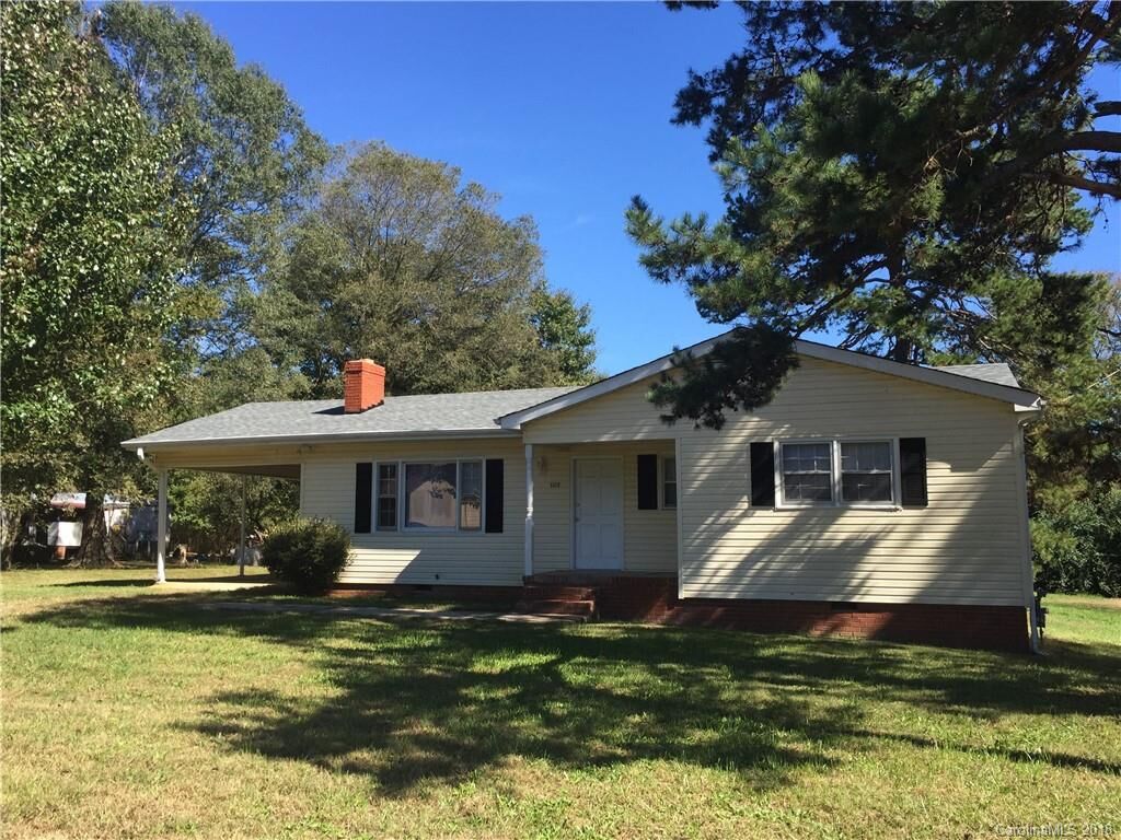 Property Photo:  1115 Hartman Avenue  NC 28144 