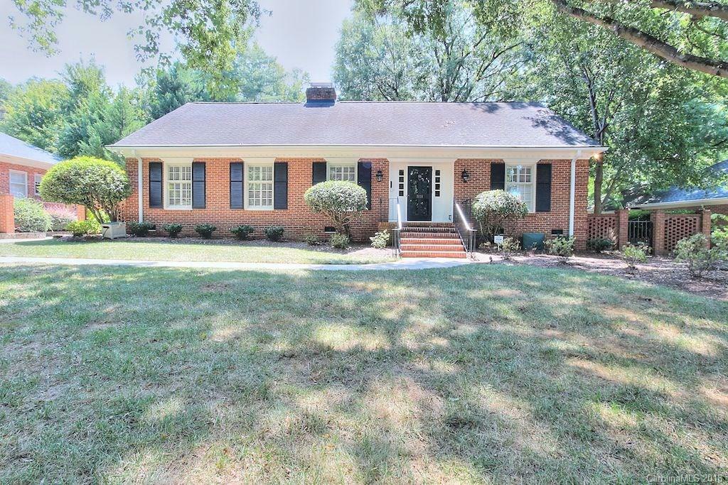 Property Photo:  3131 Cloverfield Road  NC 28211 