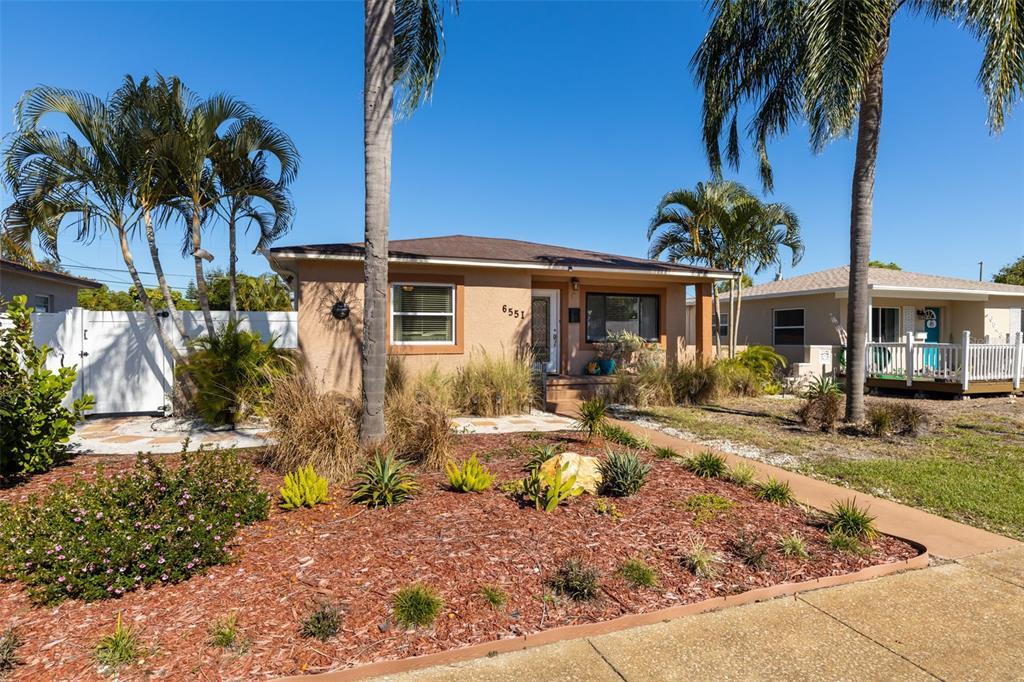 Property Photo: 6551 3rd Avenue S FL 33707