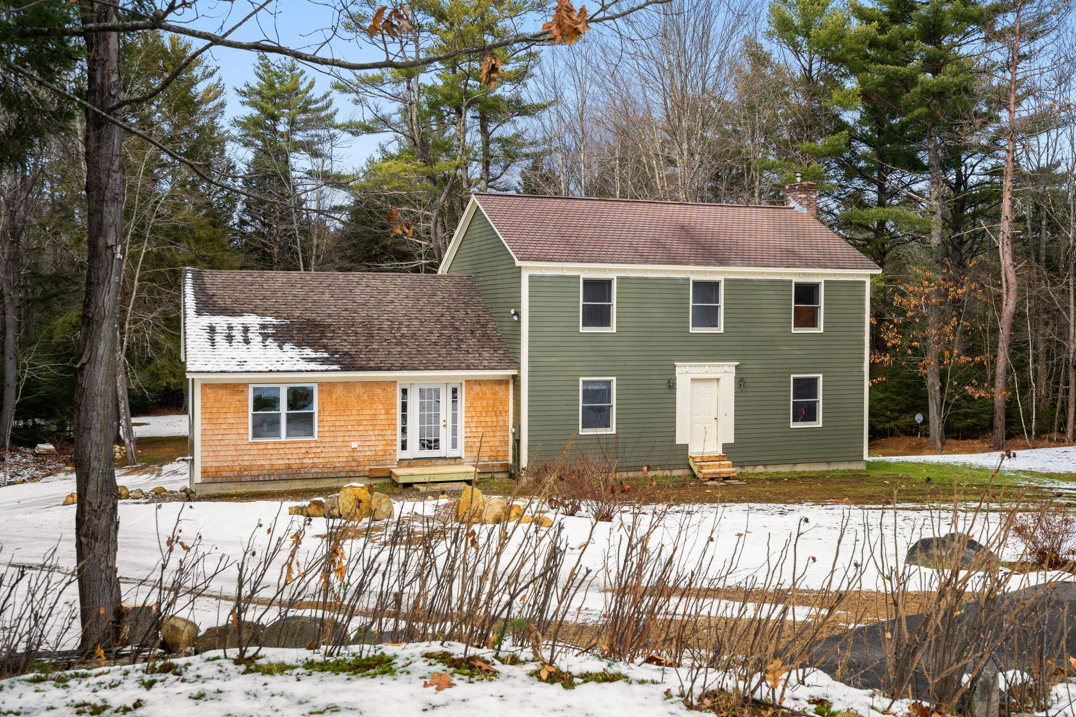 Property Photo:  41 Bennington Drive  NH 03220 