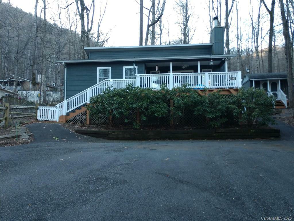 Property Photo:  190 Blue Jay Loop  NC 28751 