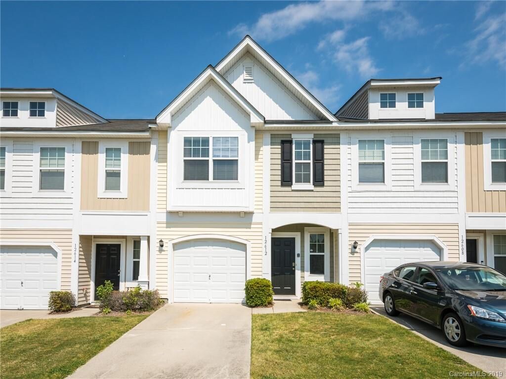 Property Photo: 12612 Persimmon Tree Drive NC 28273