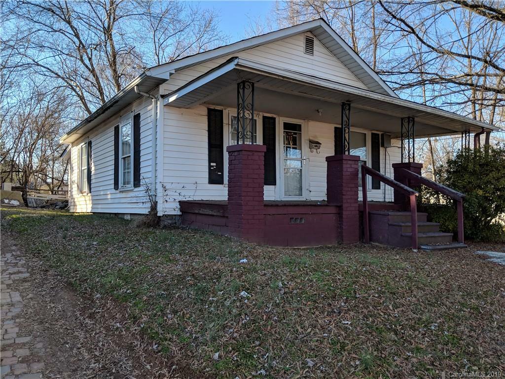 Property Photo:  1312 Caldwell Street  NC 28677 