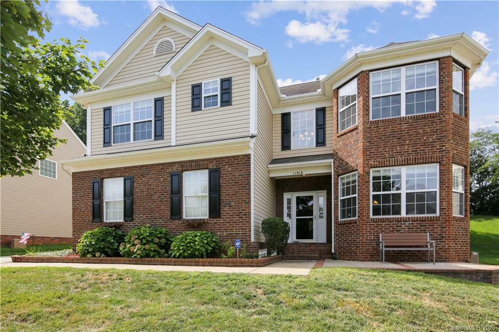 Property Photo: 11918 Regal Lily Lane NC 28078
