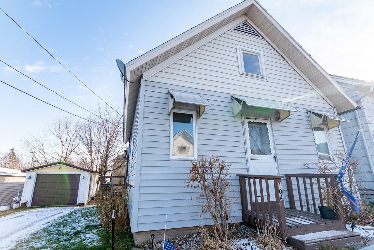 Property Photo:  104 Caroline Street  WI 54411 