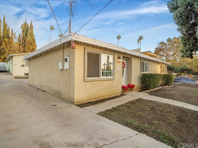 Property Photo:  3322 Portola Avenue  CA 90032 