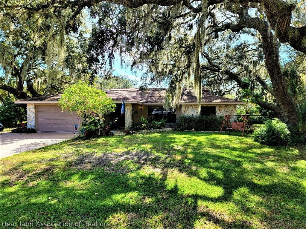 Property Photo:  3001 W Odessa Road  FL 33825 