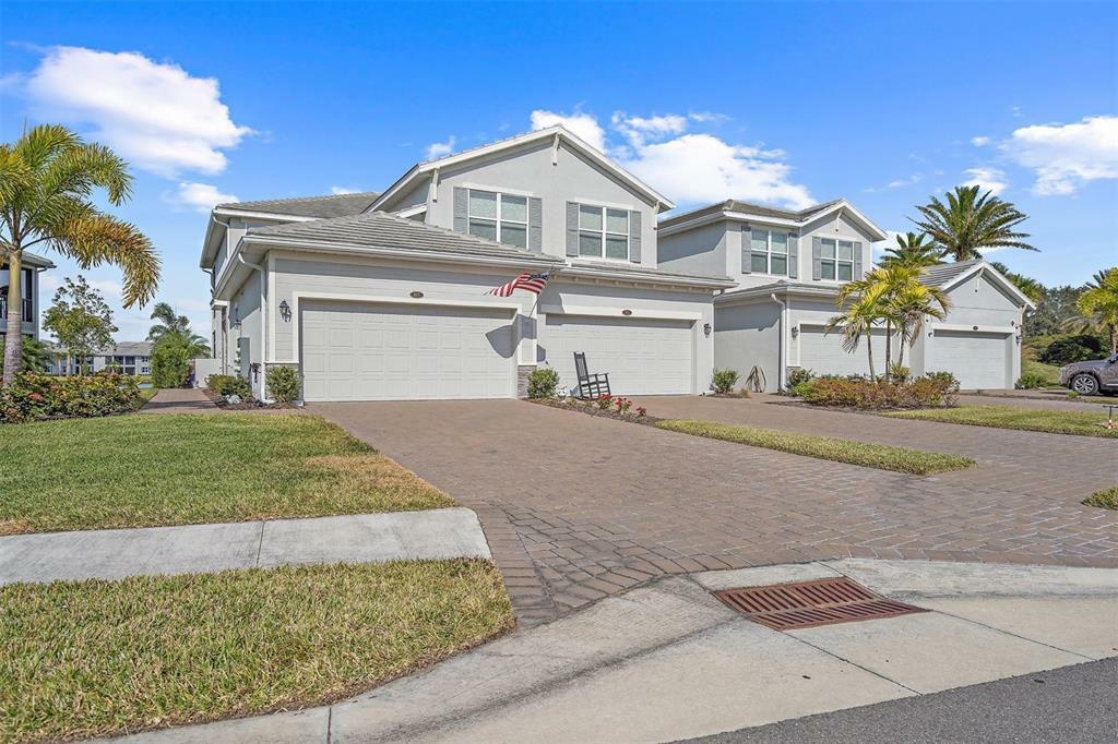 Property Photo:  817 Tidewater Shores Loop 111  FL 34208 