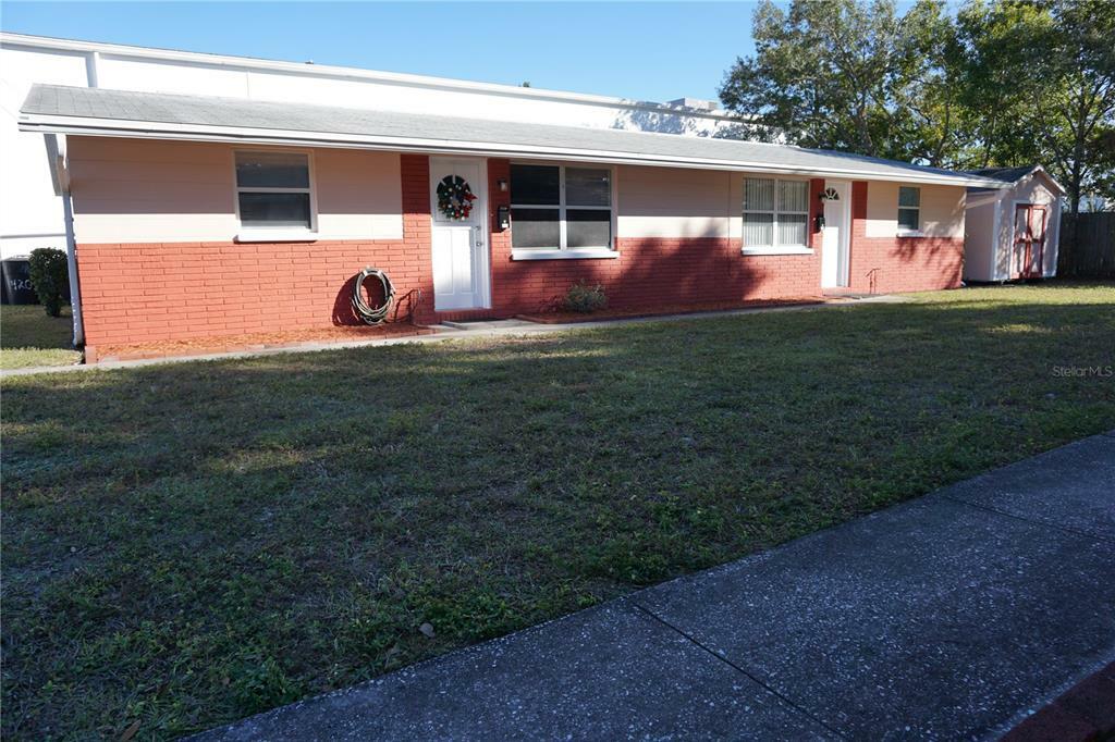 Property Photo:  420 88th Avenue N  FL 33702 