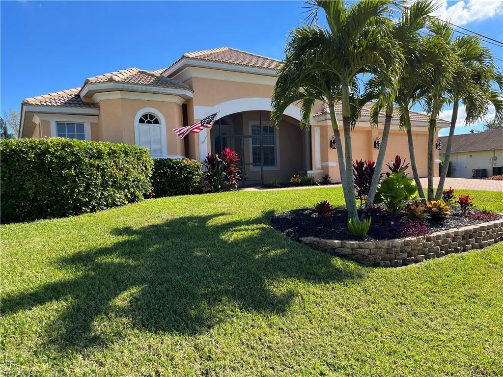Property Photo: 3527 SW 28th Avenue FL 33914