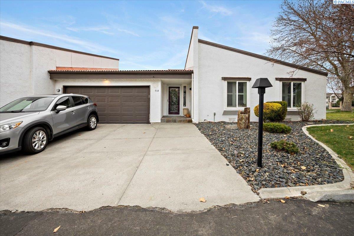 Property Photo:  510 Miller Court  WA 99352 