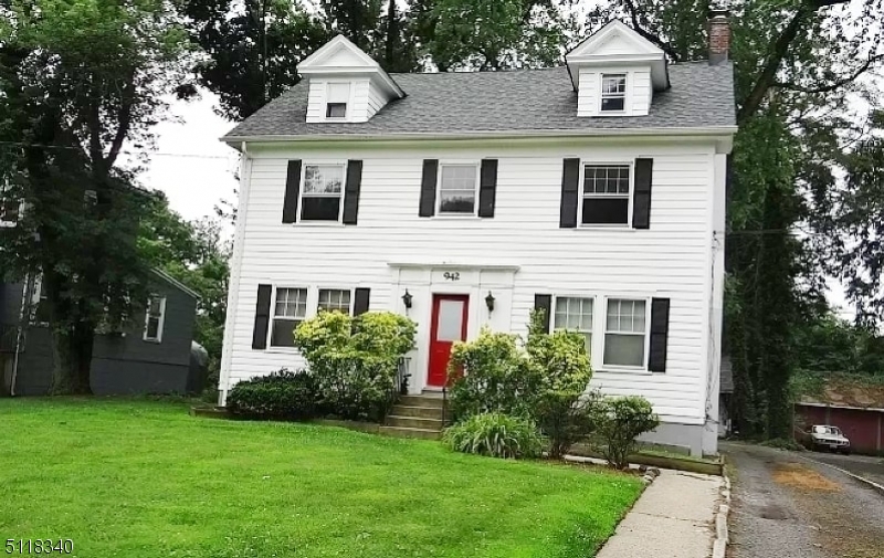 Property Photo:  942 Prospect Ave  NJ 07060 