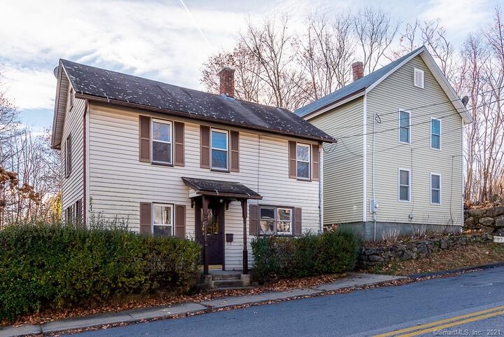 11 Hickory Street  Norwich CT 06360 photo