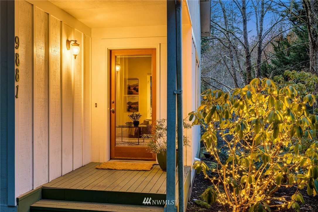 Property Photo: 9881 NE Nelson Hill Lane WA 98110