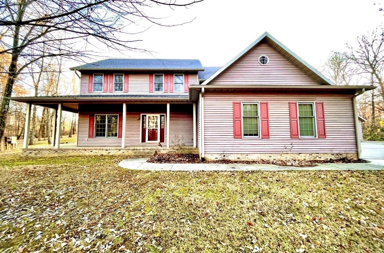 Property Photo: 553 W Graham Road IN 47501