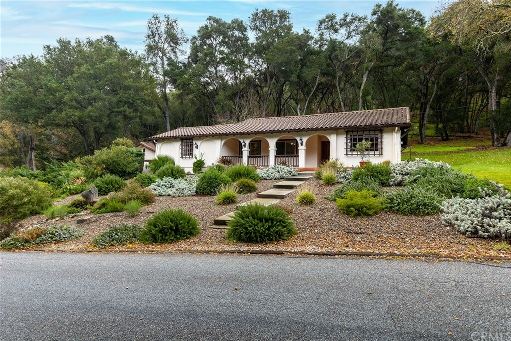 Property Photo:  7721 Del Rio Road  CA 93422 