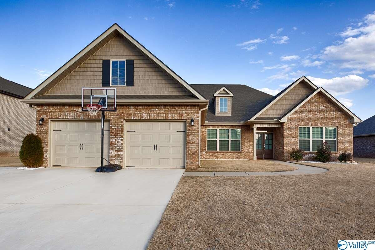 Property Photo:  119 Colony Cove Drive  AL 35759 