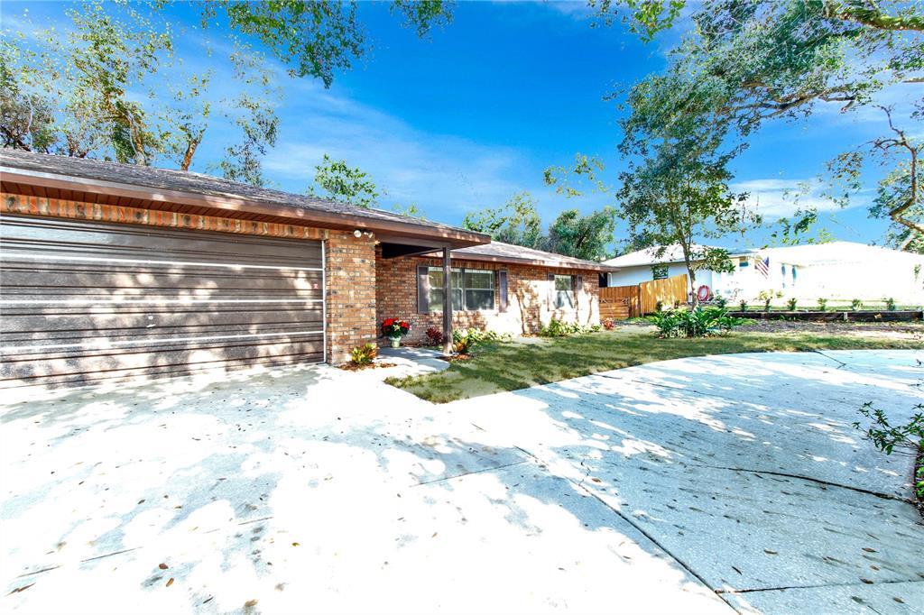 Property Photo:  34 Catalina Dr  FL 32713 