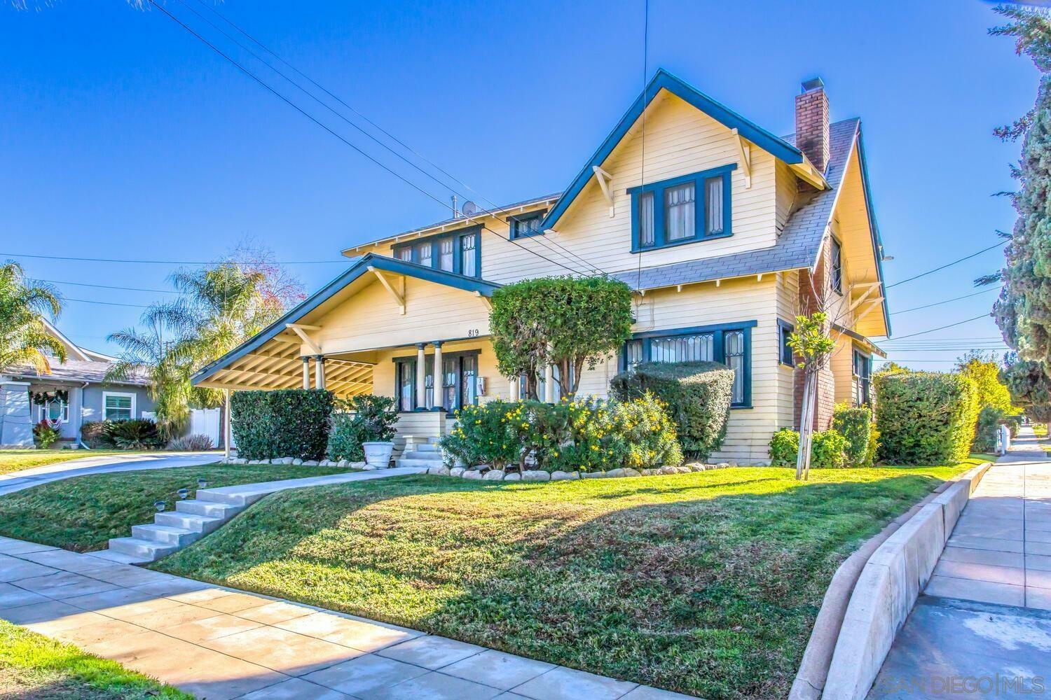 Property Photo:  819 W Olive  Avenue  CA 92373 