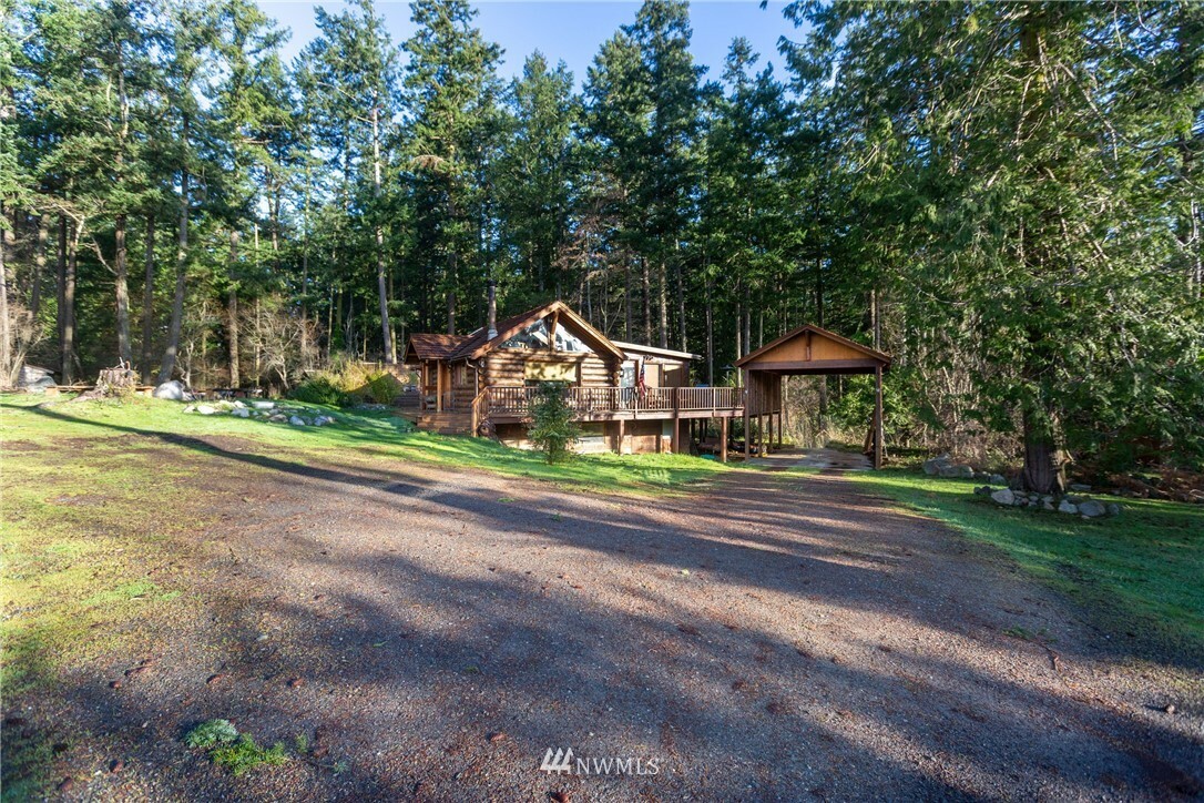 Property Photo:  776 Hunt Street  WA 98250 