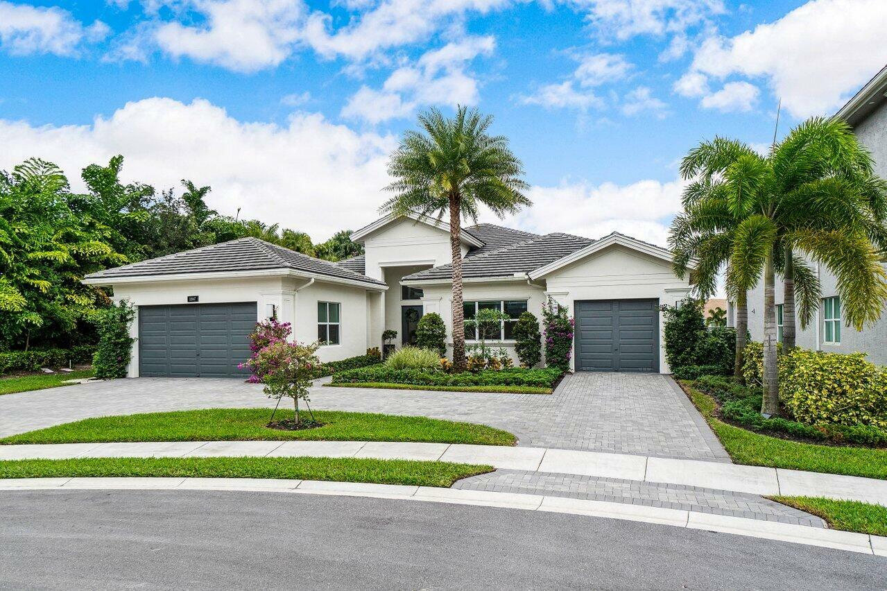 Property Photo:  11847 Windy Forest Way  FL 33498 