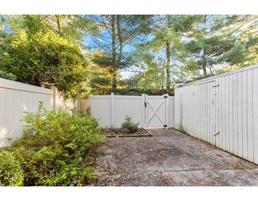 Property Photo: 1907 Windsor Dr - Unit 1907 MA 01701
