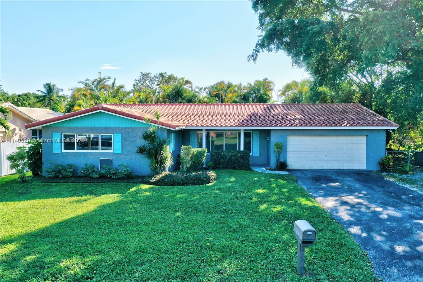 Property Photo: 11280 NW 40th St FL 33065