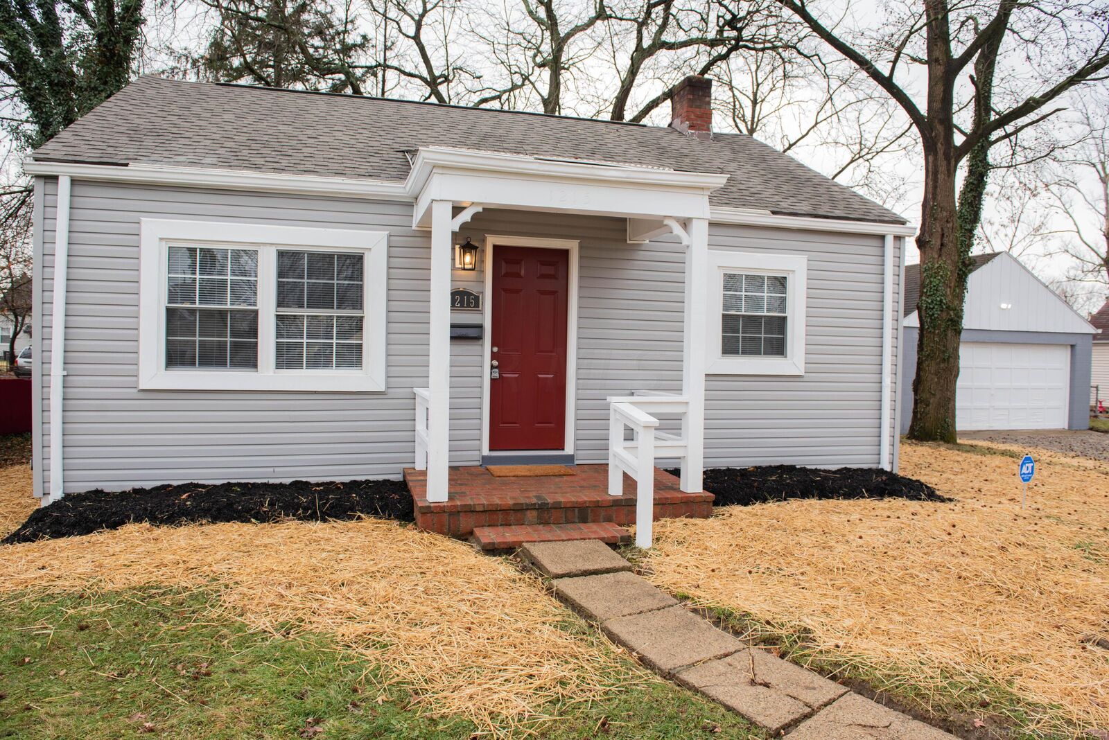 Property Photo:  1215 Republic Avenue  OH 43211 