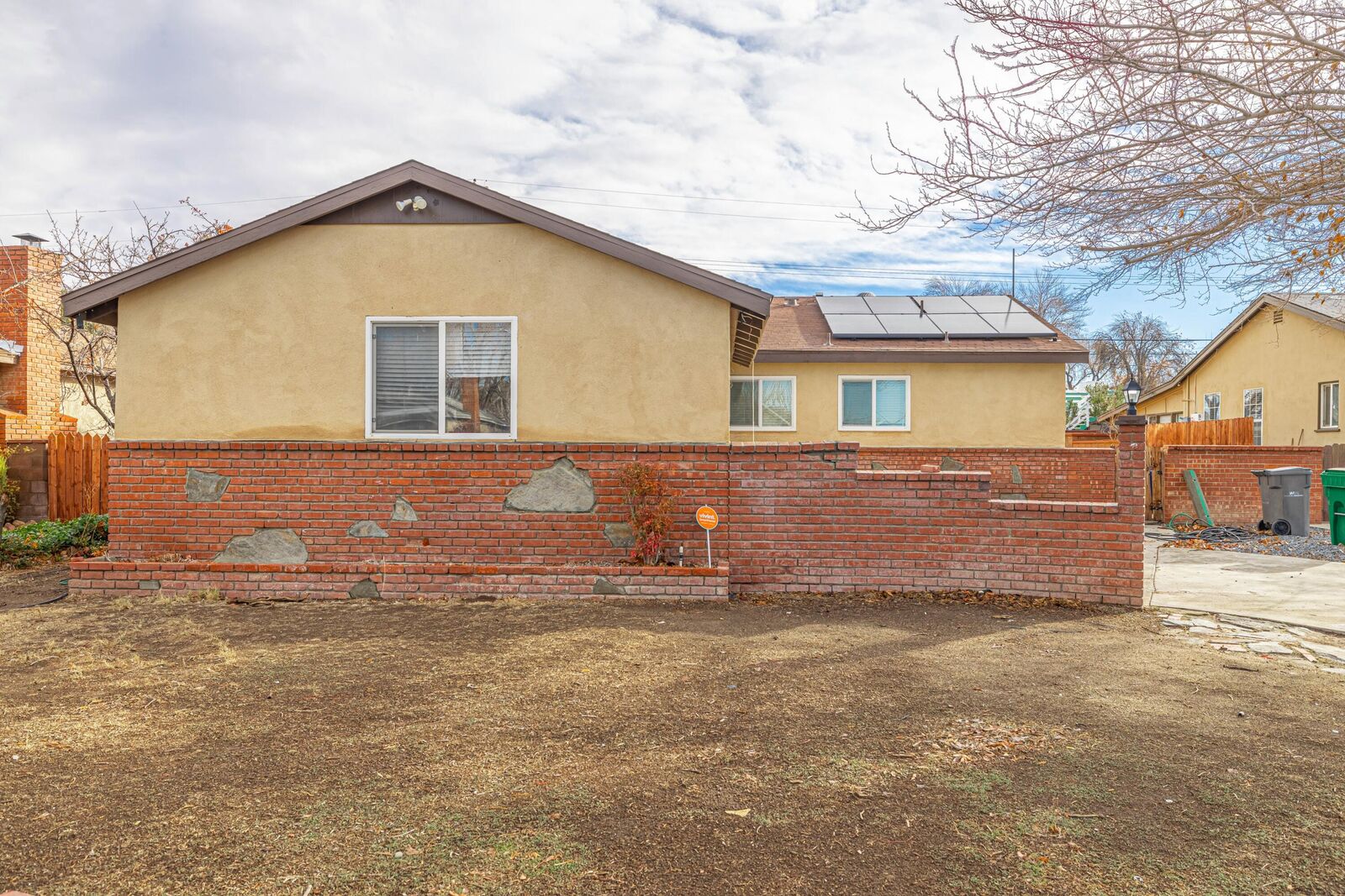 Property Photo:  44420 Lowtree Avenue  CA 93534 