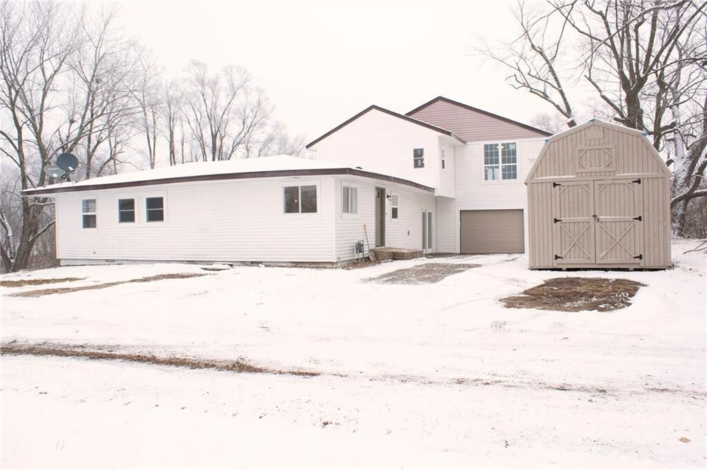 Property Photo:  201 High Street  IA 50119 