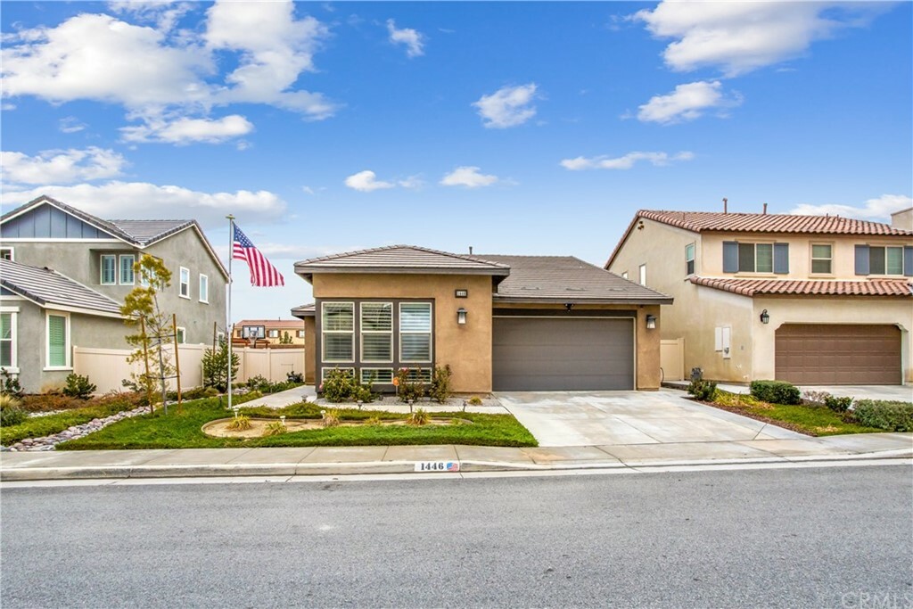 Property Photo: 1446 Galaxy Drive CA 92223