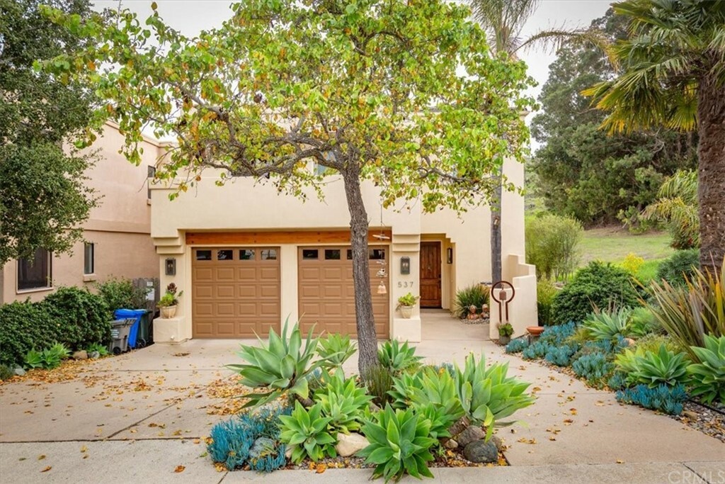 Property Photo:  537 Bluerock Drive  CA 93401 