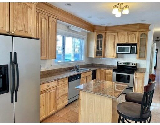 31 Elton Ave 31  East Watertown MA 02472 photo