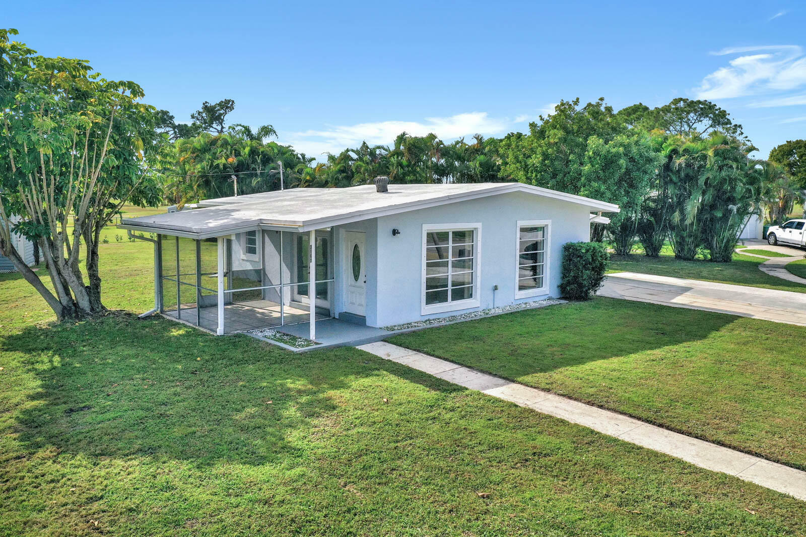 Property Photo:  3160 SE Monte Vista Court  FL 34952 