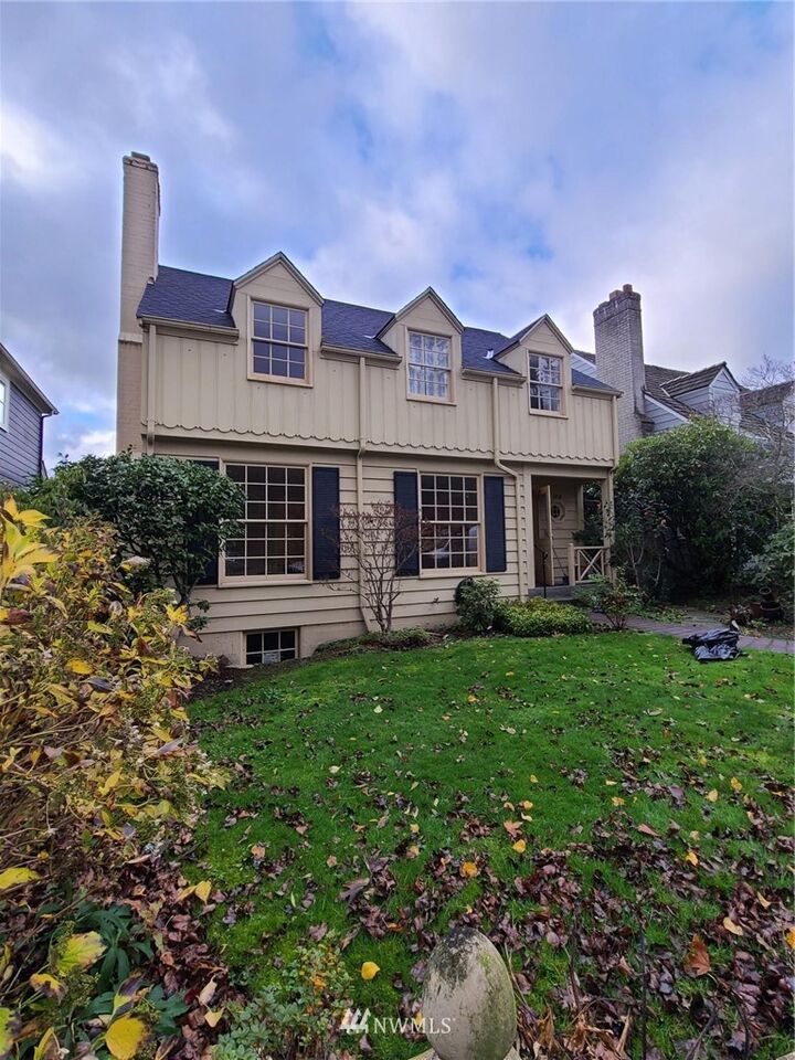 3859 44th Avenue NE  Seattle WA 98105 photo