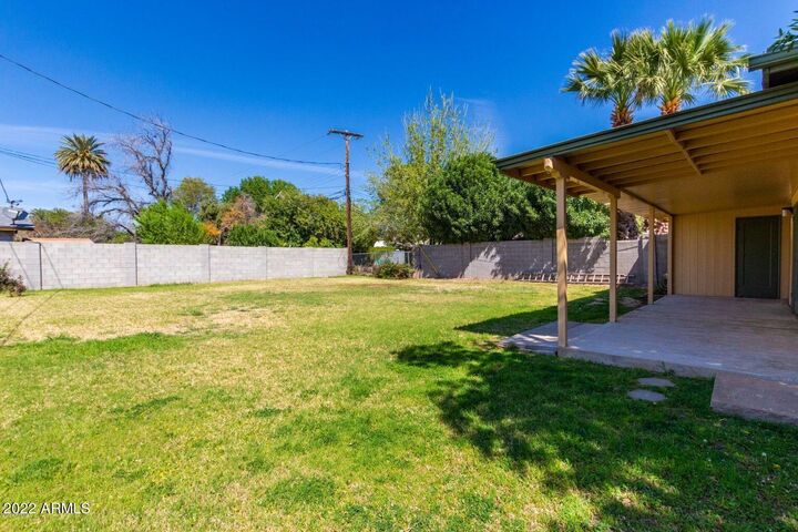 Property Photo:  924 E University Drive  AZ 85203