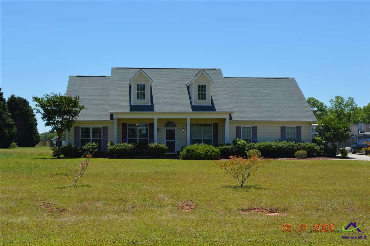 Property Photo:  582 Simmons Road  GA 31093 