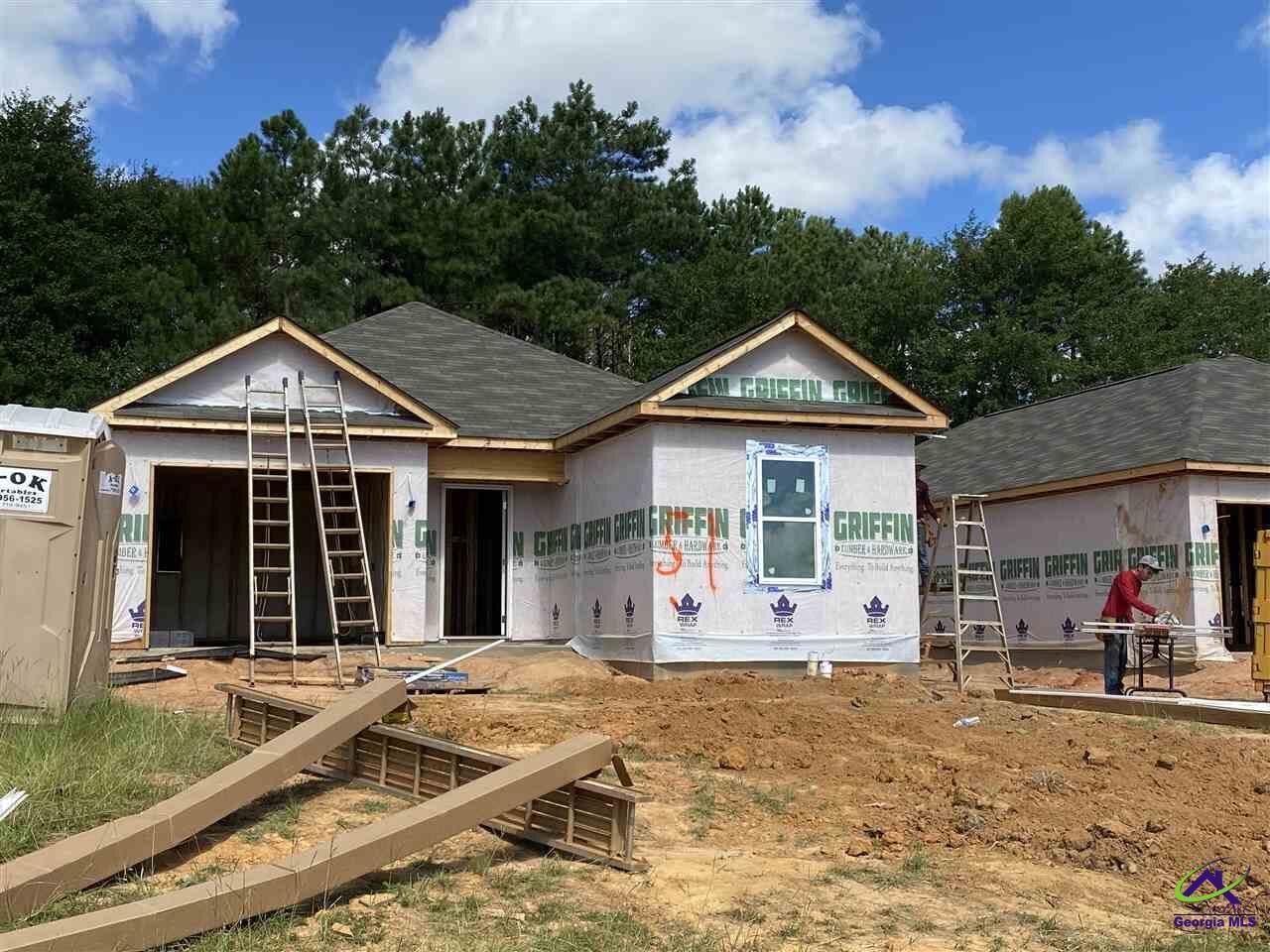 Property Photo: 108 Jaybee Drive GA 31093