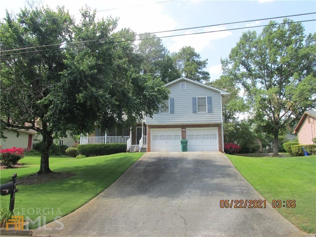 Property Photo: 5942 S Deshon Court GA 30058