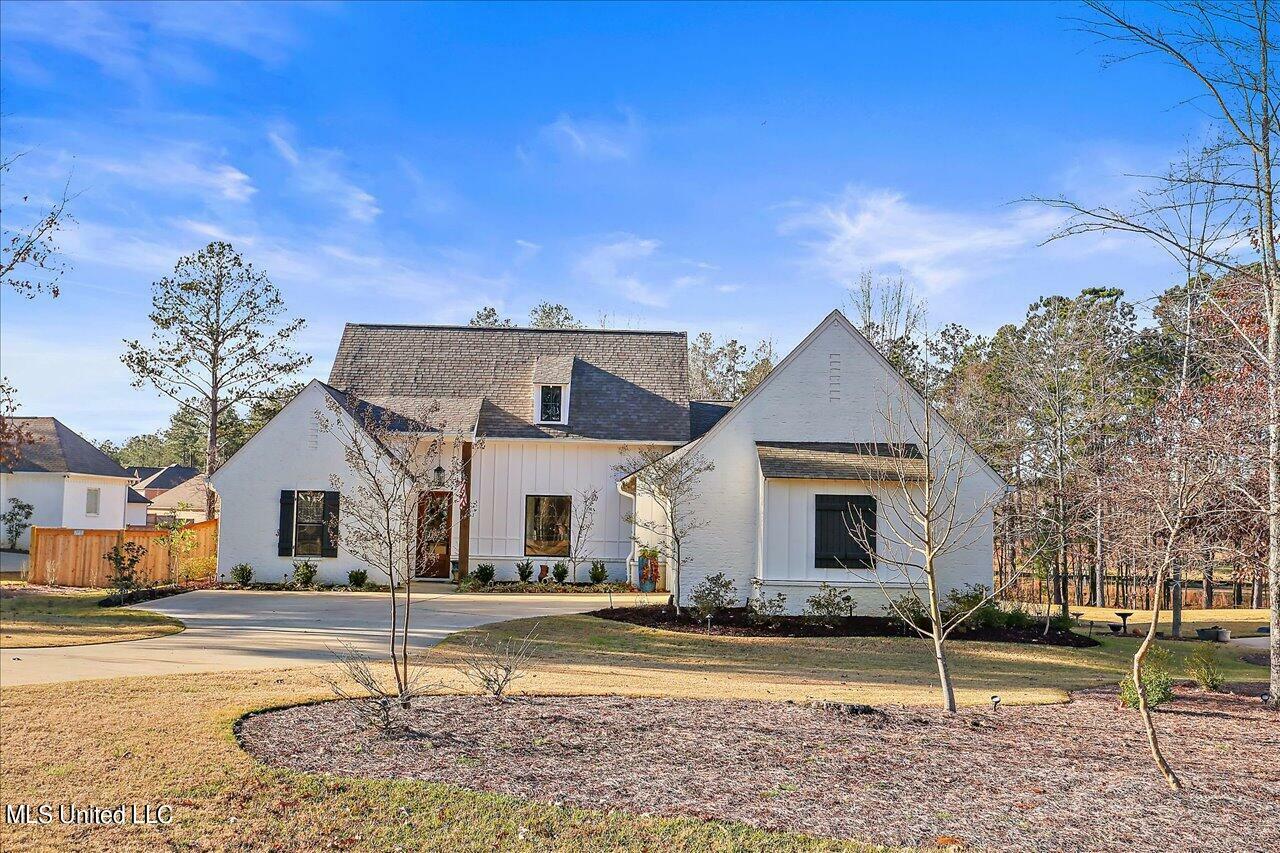 Property Photo:  161 Lake Ridge Drive  MS 39110 