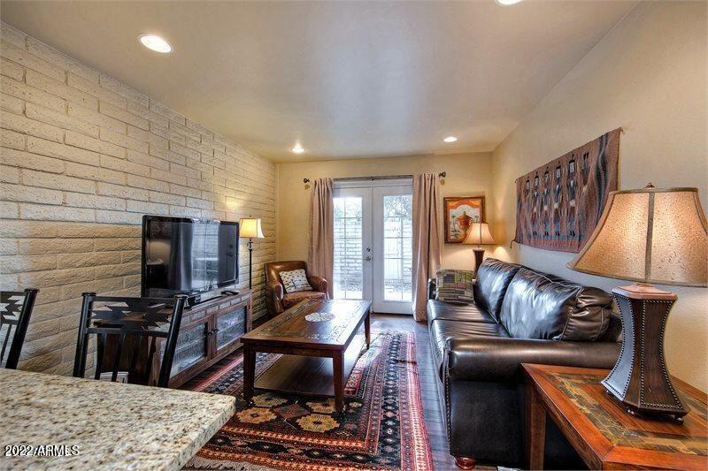 Property Photo: 4800 N 68th Street 314 AZ 85251