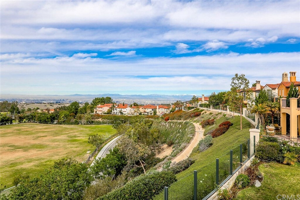 Property Photo: 43 Marisol CA 92657