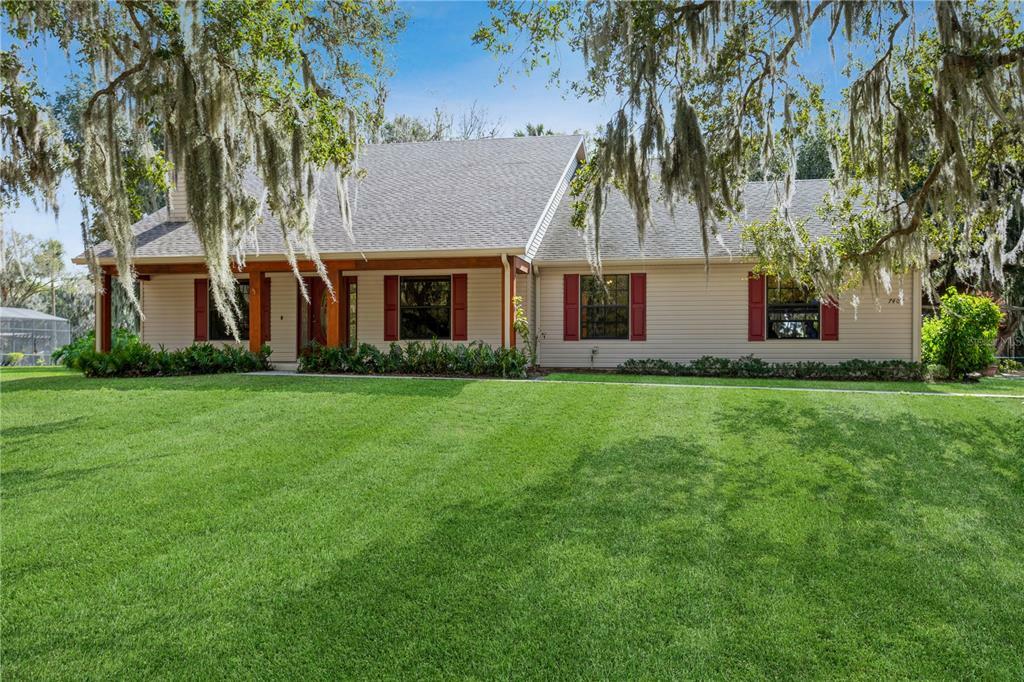 Property Photo: 7407 91st Street E FL 34221