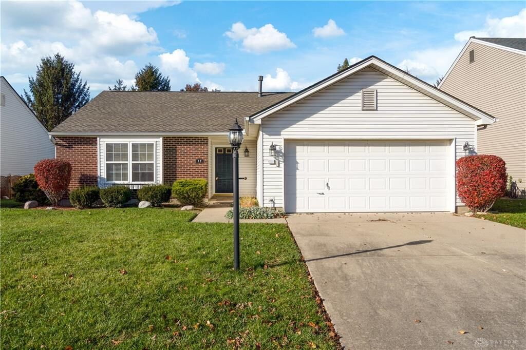 Property Photo: 17 S Glen Oak Drive OH 45066