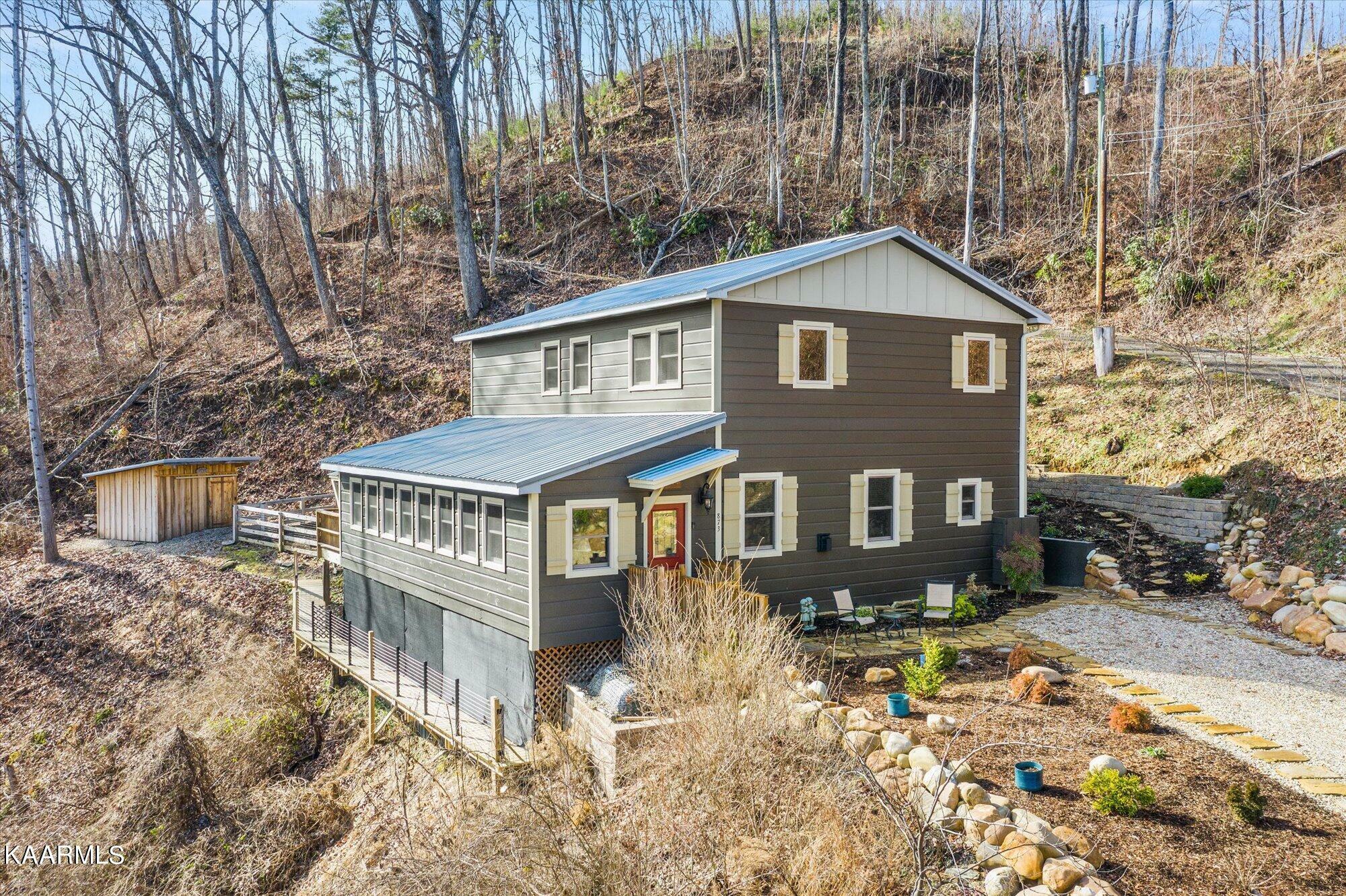 Property Photo:  873 Highland Rd  TN 37738 